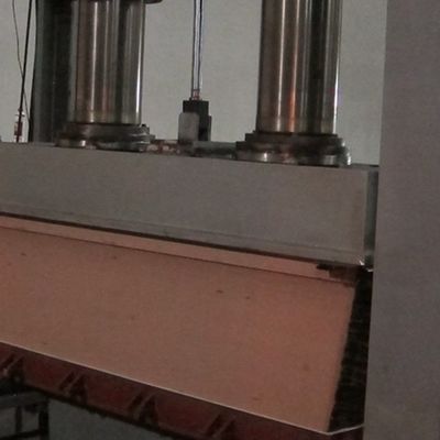 Проектированная шкафом древесина Anigre лощит желтый цвет 0.15-0.55mm кусок отрезал естественное
