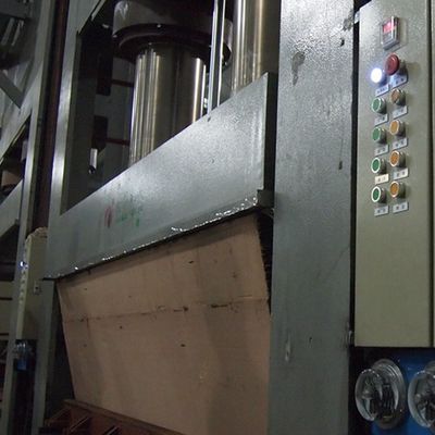 Зерно кроны облицовки мебели искусственное деревянное белый абрикос H06C 0.15-0.6mm Fleeced назад