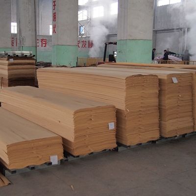 Специализированный Rec Elm Wood Veneer Straight Cut And Crown Cut для кабинета с лицом 2500 * 640 мм
