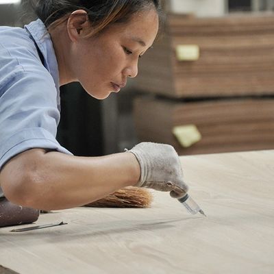 Причудливым облицовка MDF кроны Hickory Bicolor основанная зерном/доски частицы обшивает панелями 2440x1220mm