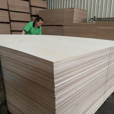 Облицовка 2440x1220mm древесины Makore панели MDF основания/доски макулатурного картона/частицы основанная