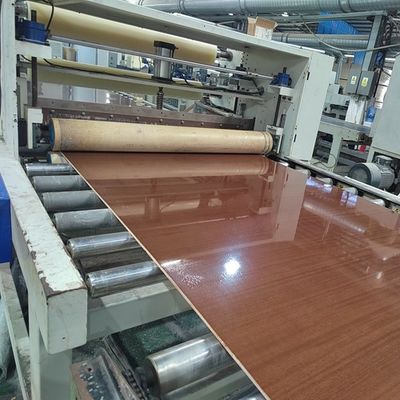 Смотреть на естественная древесина Hickory лощит особенное Bicolor прямое зерно 2440/2745mm